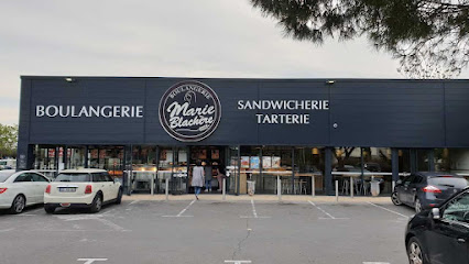 Pizza de Bakery Marie Blachere à Nîmes