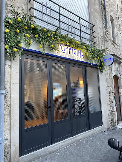 Pizza de L’Officina à Nîmes