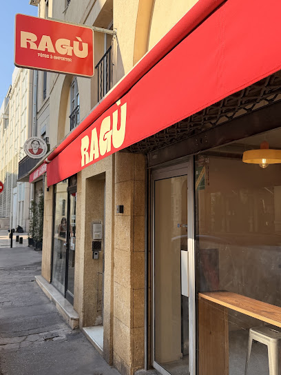 Pizza de Ragù à Nîmes